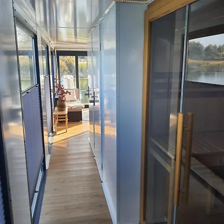 Schwimmendes Silent וילה *